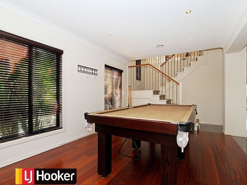8 Hepburn St, South Morang VIC 3752