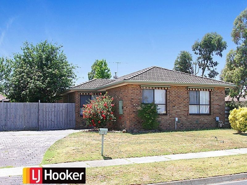 13 Fraser Close, Mill Park VIC 3082