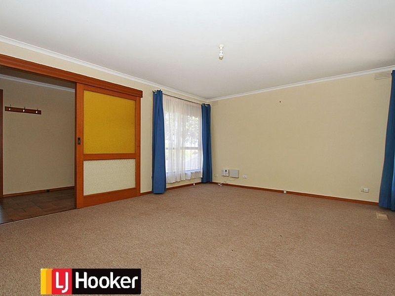 13 Fraser Close, Mill Park VIC 3082