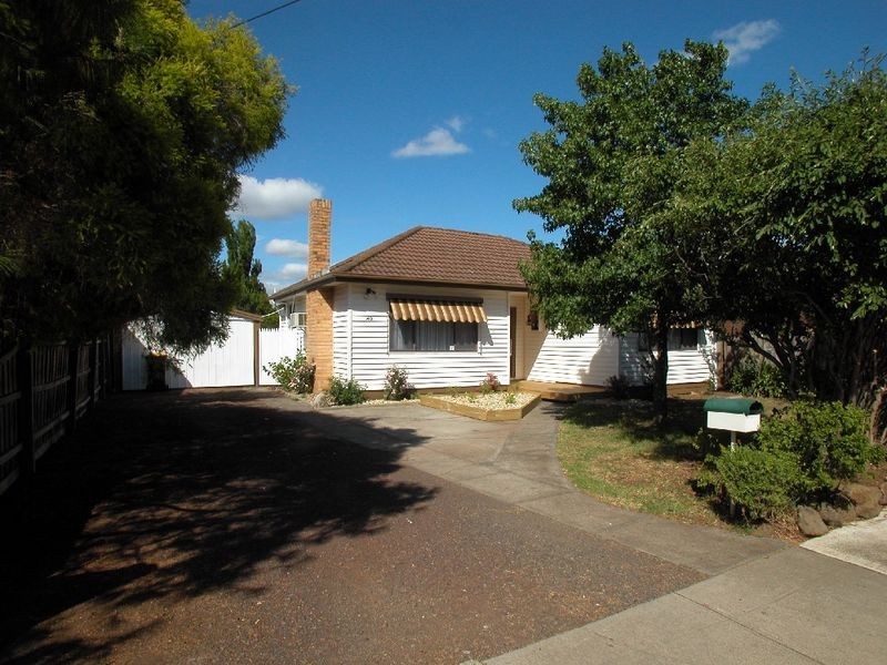 40 Vasey Avenue, Lalor VIC 3075