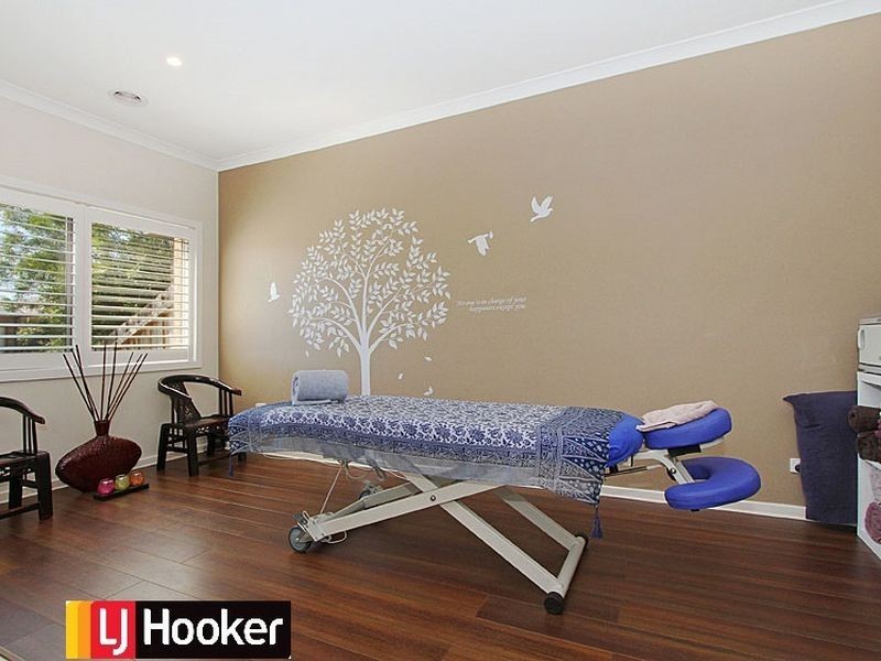 10 Freshwater Way, South Morang VIC 3752