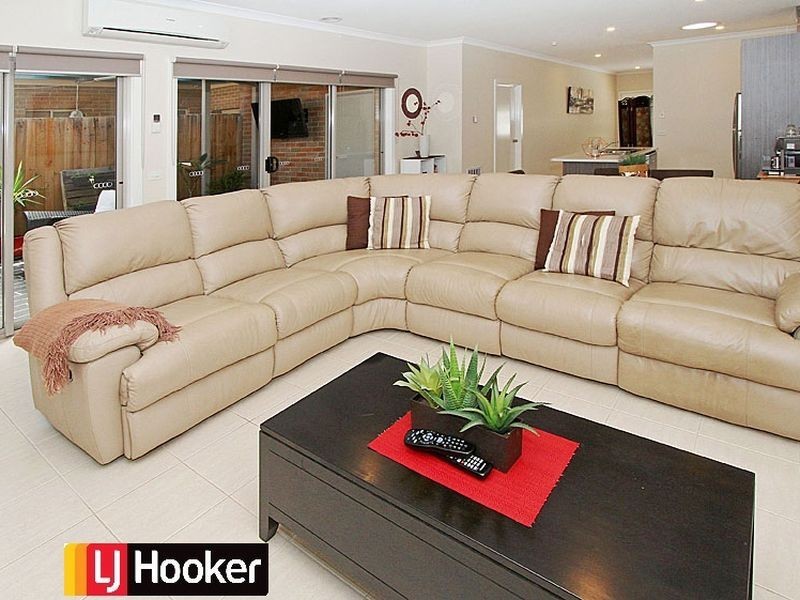10 Freshwater Way, South Morang VIC 3752