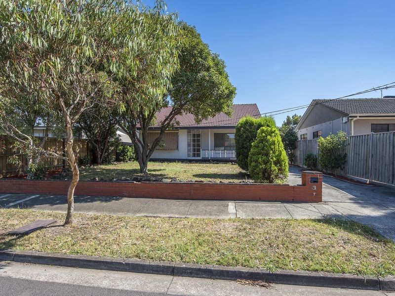 8 Vervale Avenue, Fawkner VIC 3060