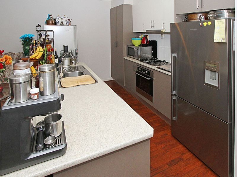 213 The Lakes Boulevard, South Morang VIC 3752