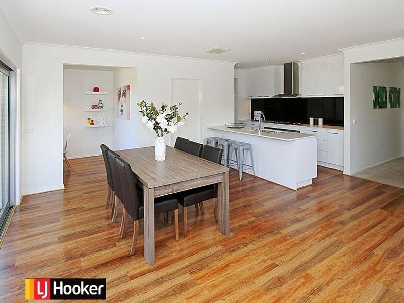 14 Galloway Dr, Mernda VIC 3754