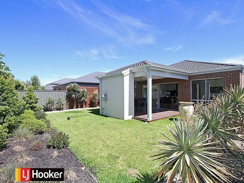 14 Galloway Dr, Mernda VIC 3754