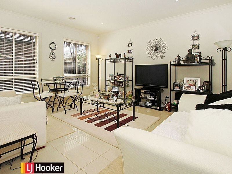 10 Villeroy St, Mernda VIC 3754