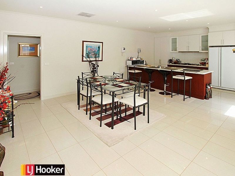 10 Villeroy St, Mernda VIC 3754