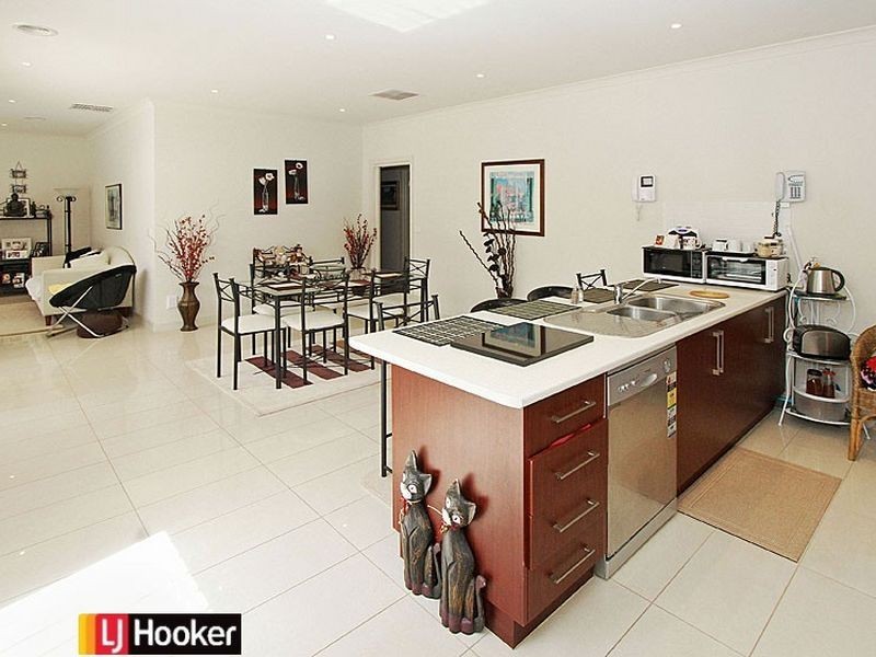 10 Villeroy St, Mernda VIC 3754