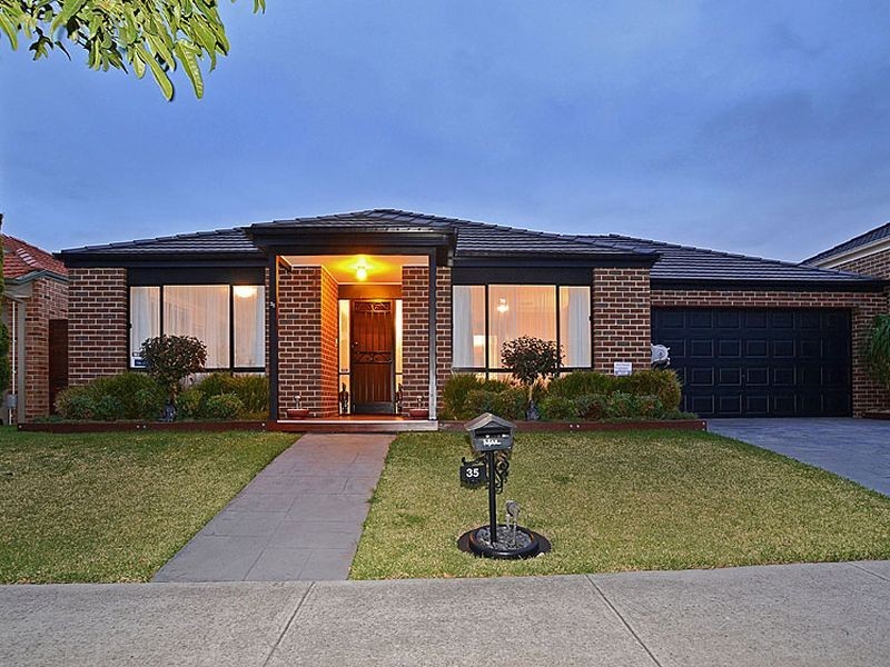 35 Auburn Road, South Morang VIC 3752