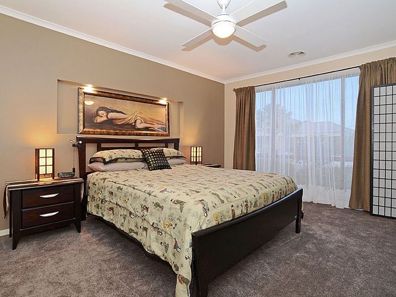 35 Auburn Road, South Morang VIC 3752