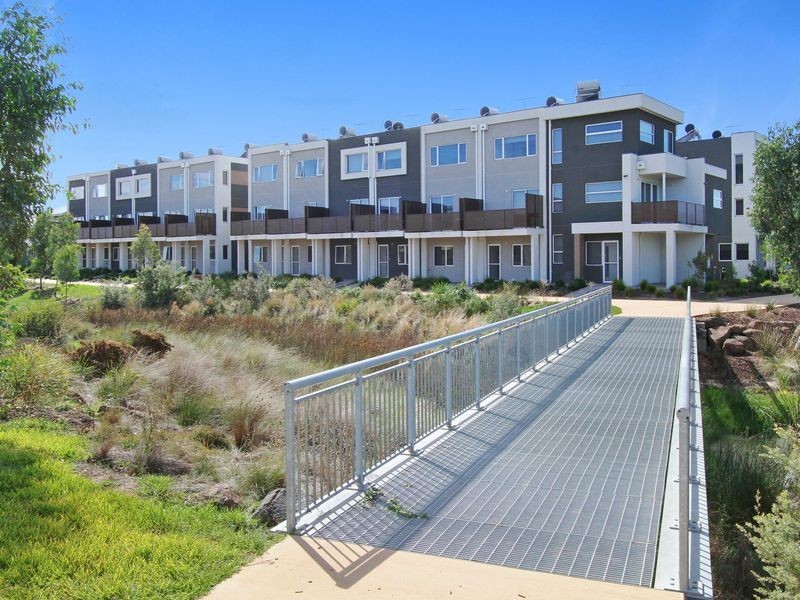 25 Chanticleer Drive, Mernda VIC 3754