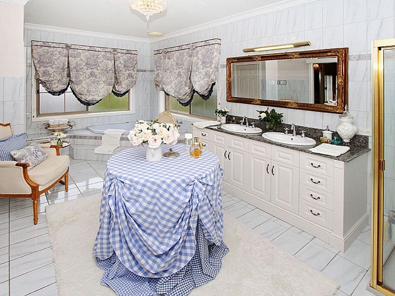 4 Ballan Street, Reservoir VIC 3073