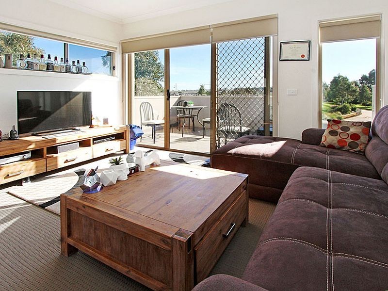 6/9 Kincaid Drive, Mernda VIC 3754