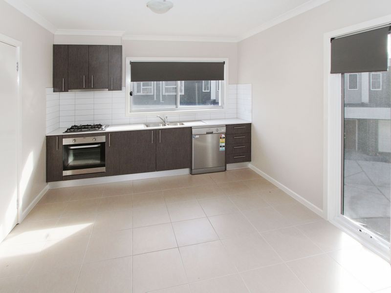 11 Chanticleer Drive, Mernda VIC 3754