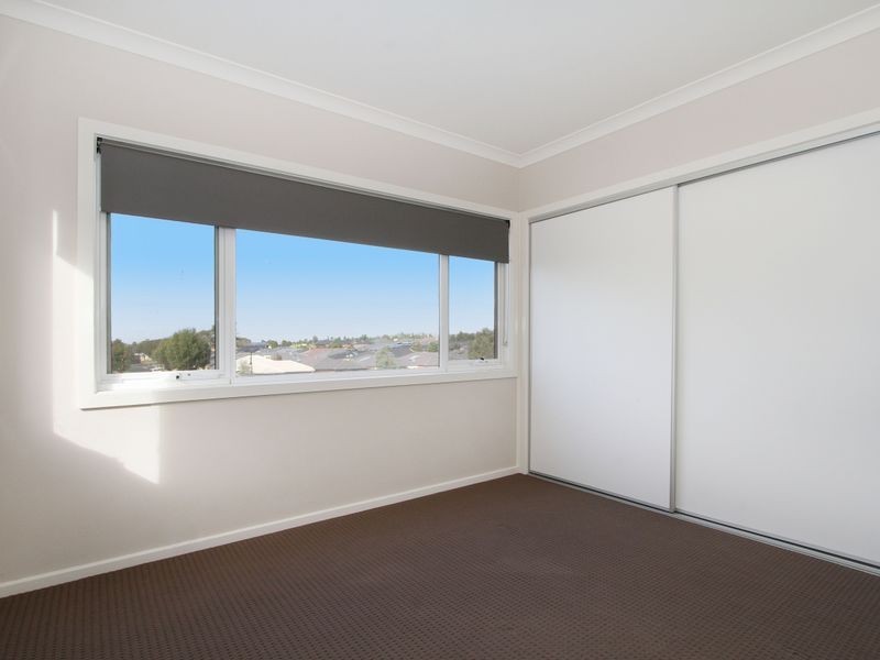 11 Chanticleer Drive, Mernda VIC 3754