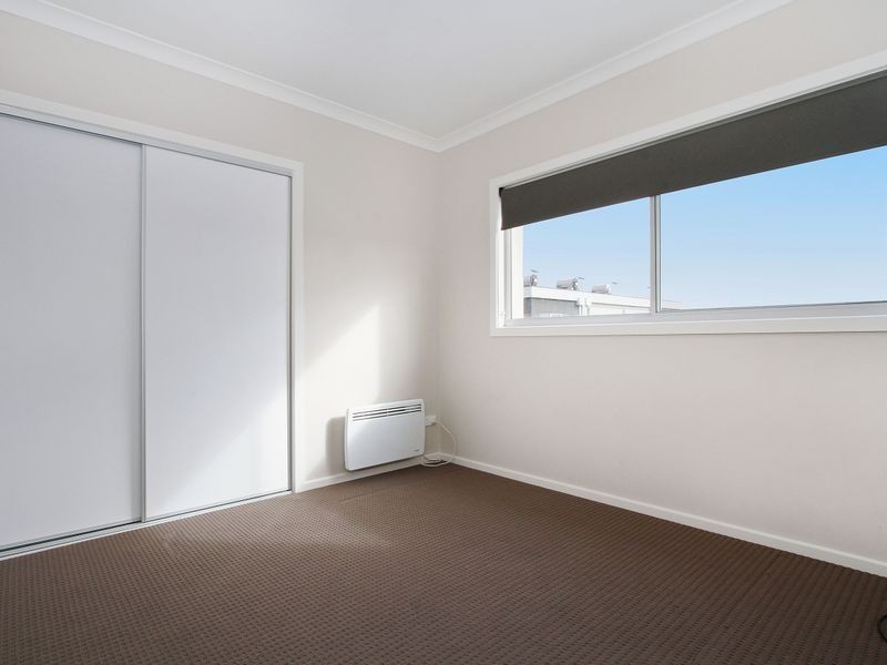 11 Chanticleer Drive, Mernda VIC 3754