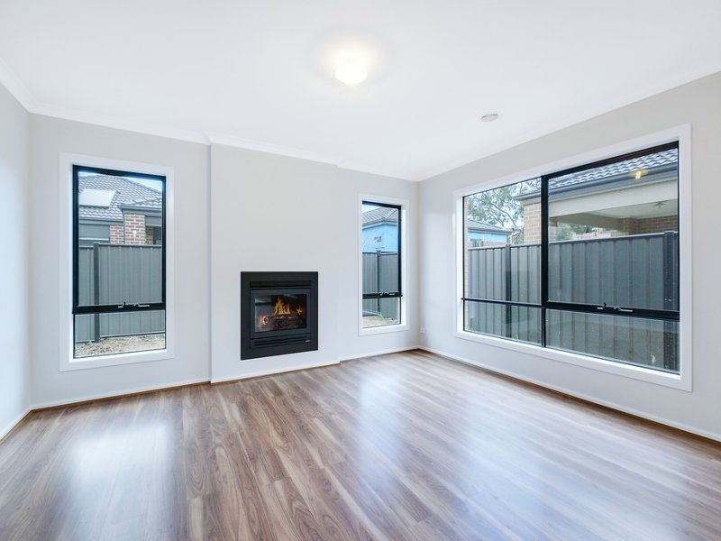 61 Lockhart Street, Mernda VIC 3754