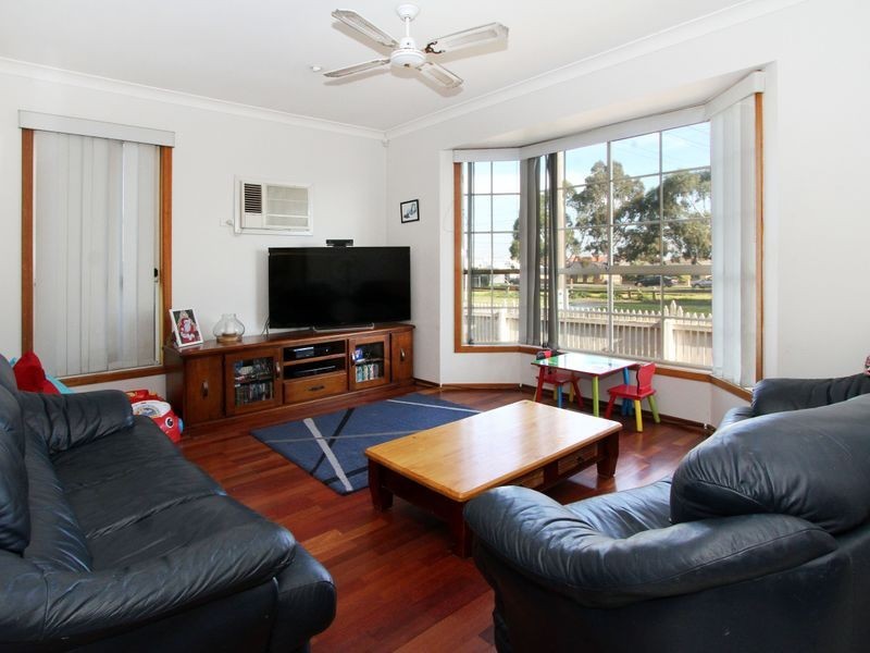 1/12 Pratt Street, Reservoir VIC 3073