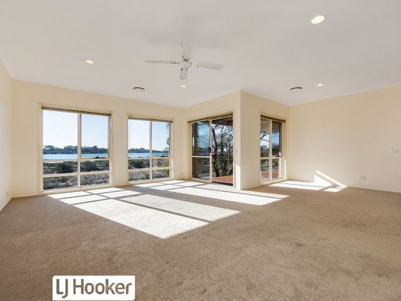 16 Waterview Close, Queenscliff VIC 3225