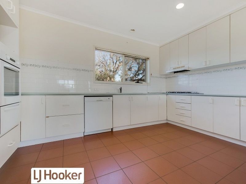 16 Waterview Close, Queenscliff VIC 3225