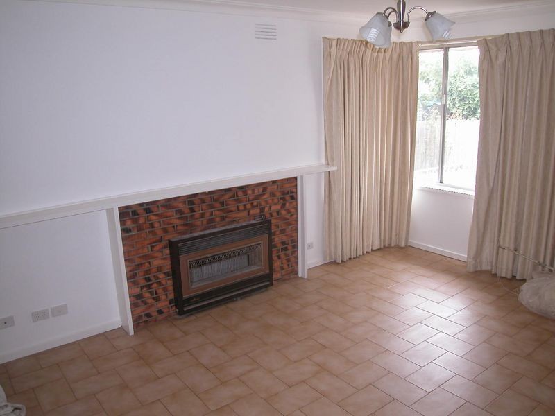 13 Helpman Crescent, Epping VIC 3076