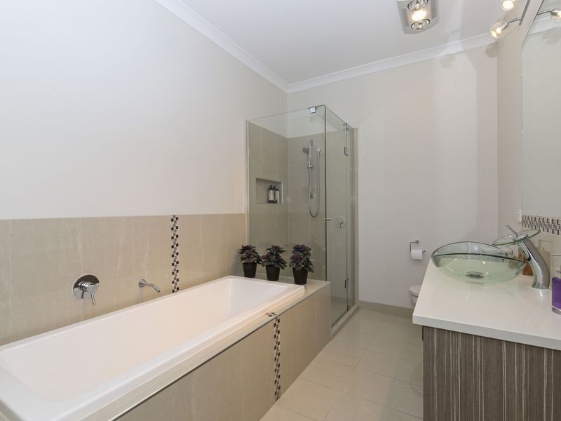42 Lanata Street, South Morang VIC 3752