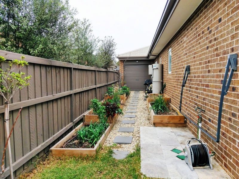 42 Lanata Street, South Morang VIC 3752