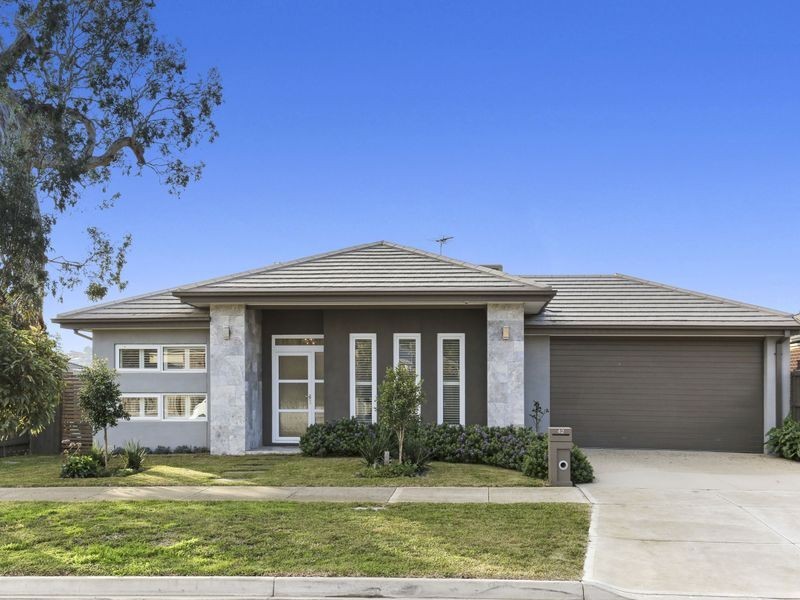 42 Lanata Street, South Morang VIC 3752