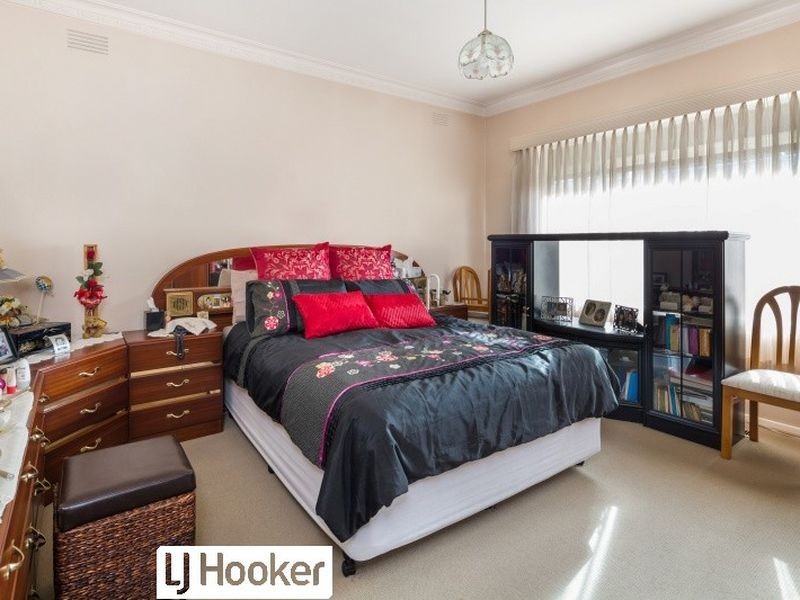 99 Glasgow Avenue, Reservoir VIC 3073