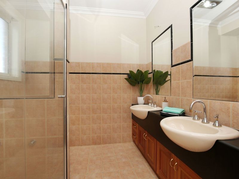 14 Honeyeater Terrace, South Morang VIC 3752