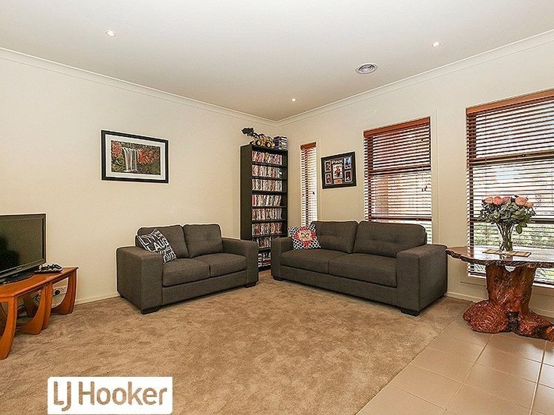 9 Durer Walk, Mernda VIC 3754