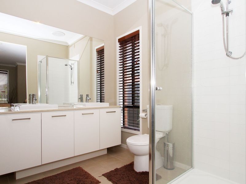 5 Rowell Drive, Mernda VIC 3754