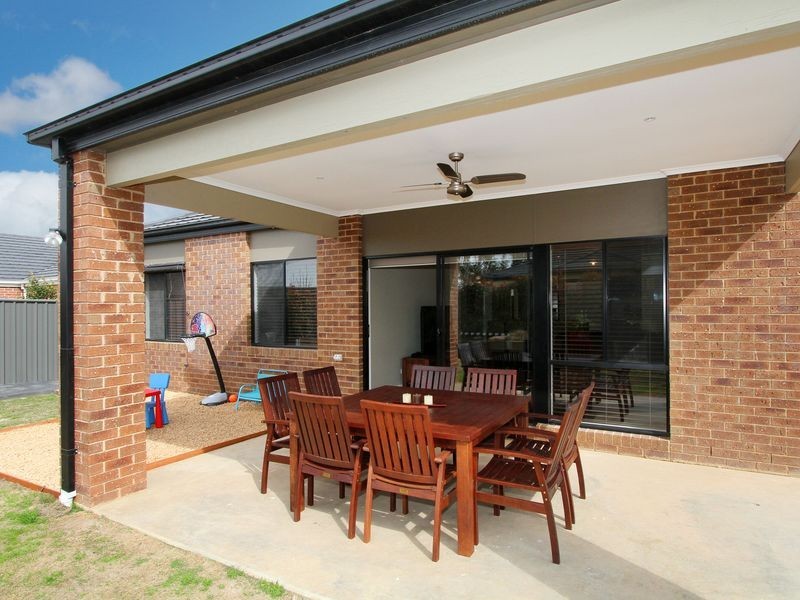 5 Rowell Drive, Mernda VIC 3754