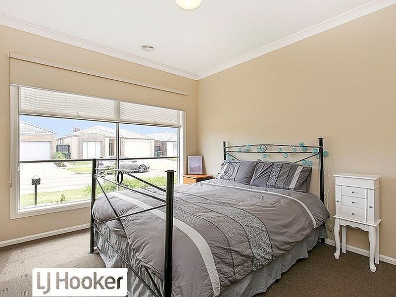13 Muir Way, Mernda VIC 3754