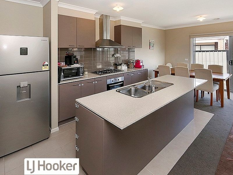 13 Muir Way, Mernda VIC 3754