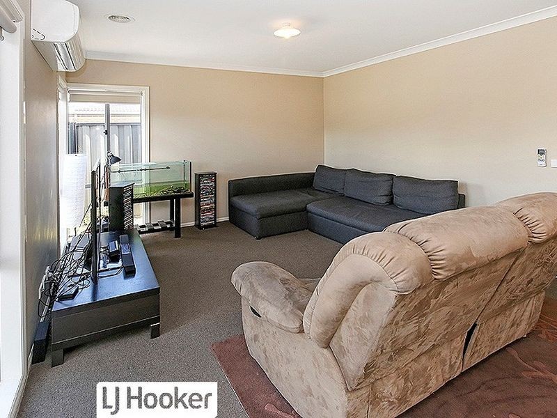 13 Muir Way, Mernda VIC 3754