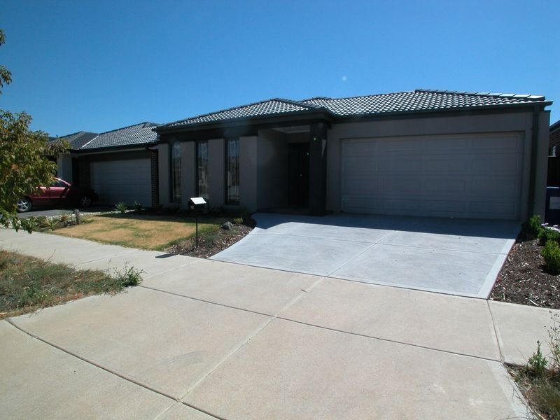 10 Borrack Crescent, Mernda VIC 3754