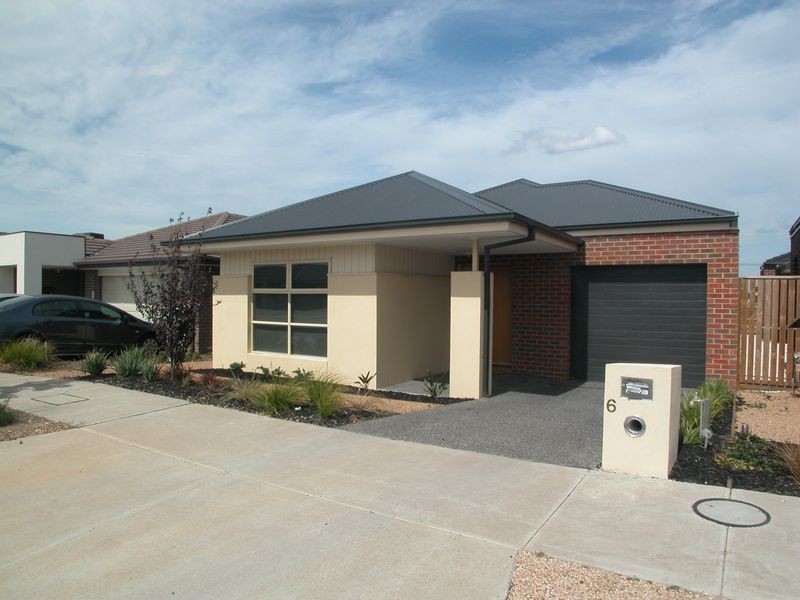 6 Lapis Chase, Epping VIC 3076