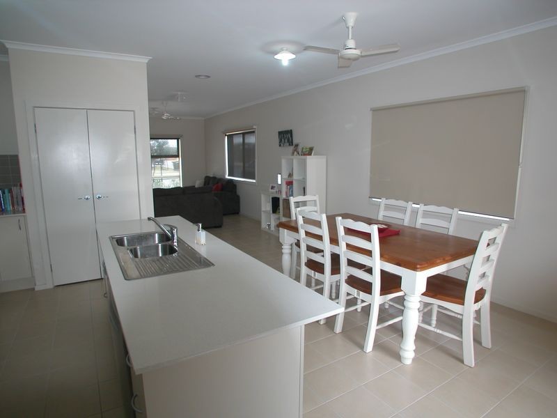 6 Lapis Chase, Epping VIC 3076