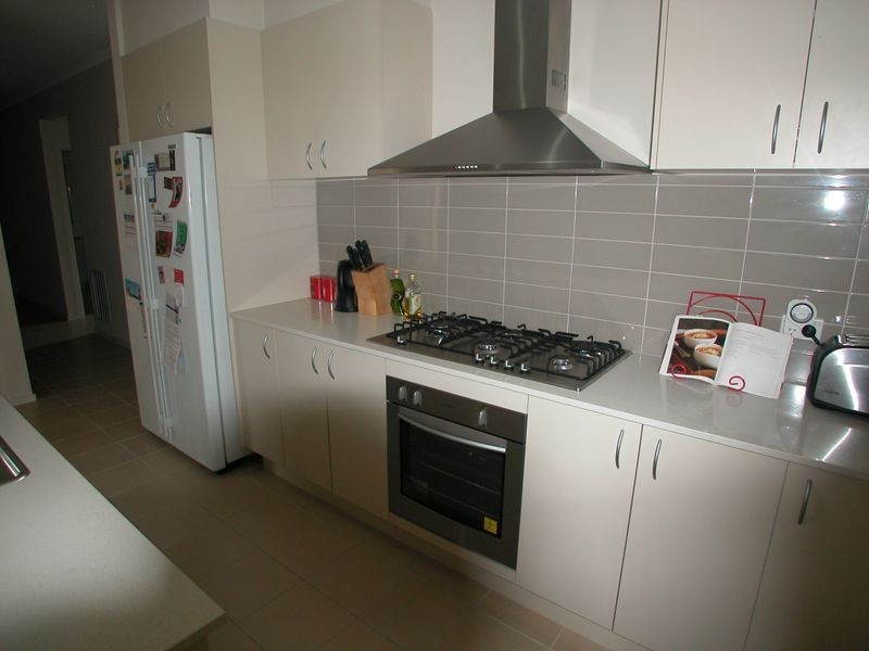 6 Lapis Chase, Epping VIC 3076