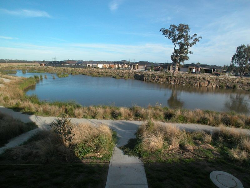 24 Muswell Brook Grove, Mernda VIC 3754