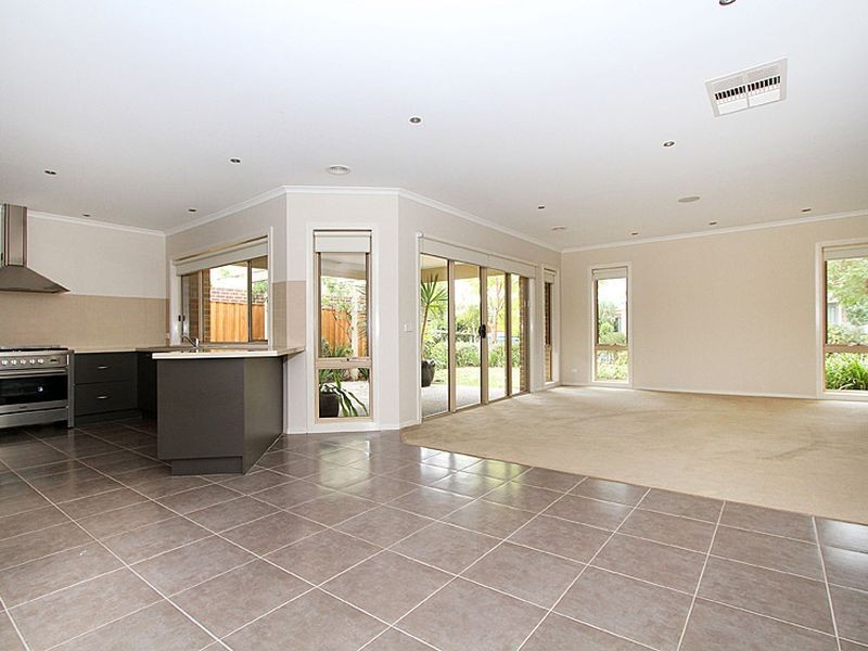10 Waterview Drive, Mernda VIC 3754