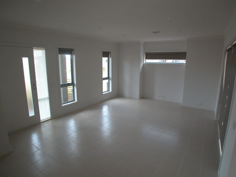 24 Muswell Brook Grove, Mernda VIC 3754