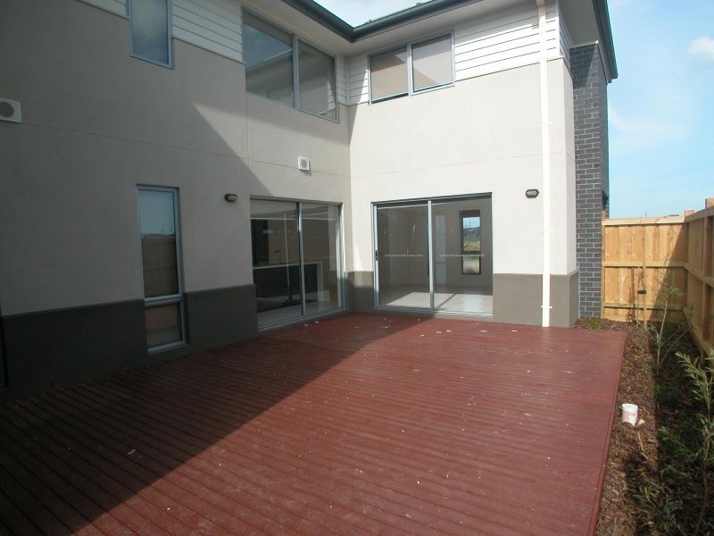 24 Muswell Brook Grove, Mernda VIC 3754