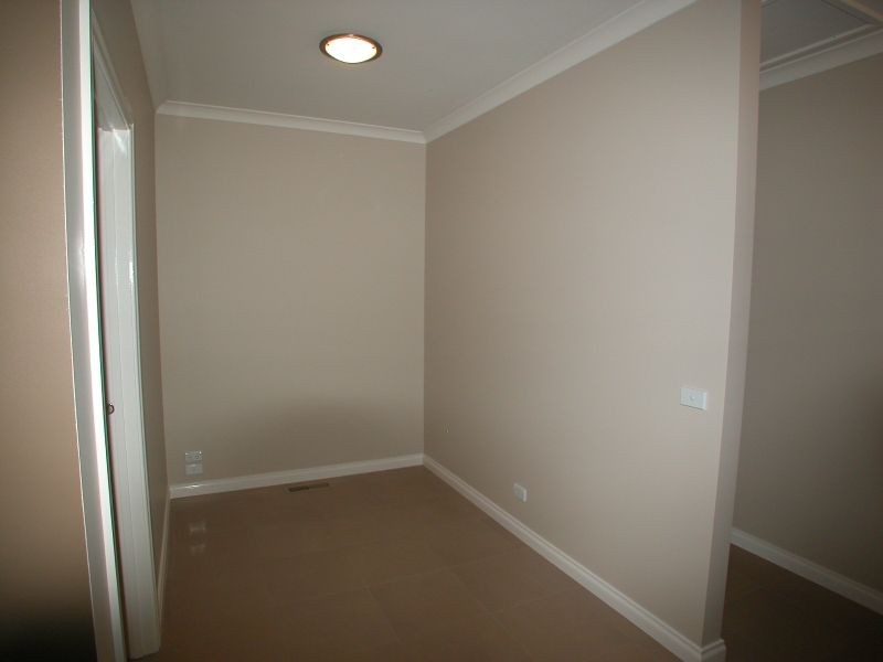 2/40 Home Street, Reservoir VIC 3073