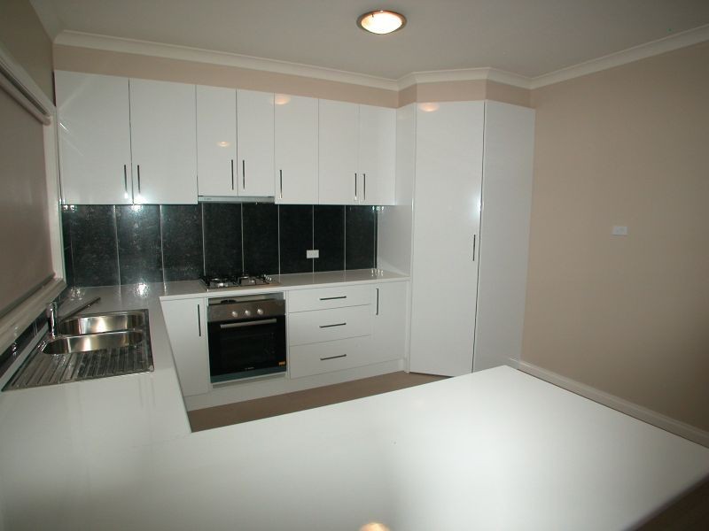 2/40 Home Street, Reservoir VIC 3073