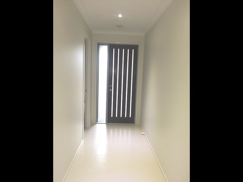 35 Sunstone Boulevard, Doreen VIC 3754