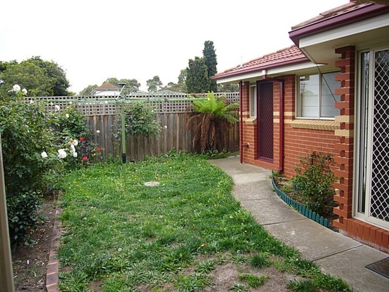 2/29 O’Connell Street, Kingsbury VIC 3083