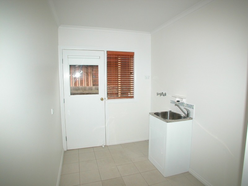1/17 Pickworth Drive, Mill Park VIC 3082